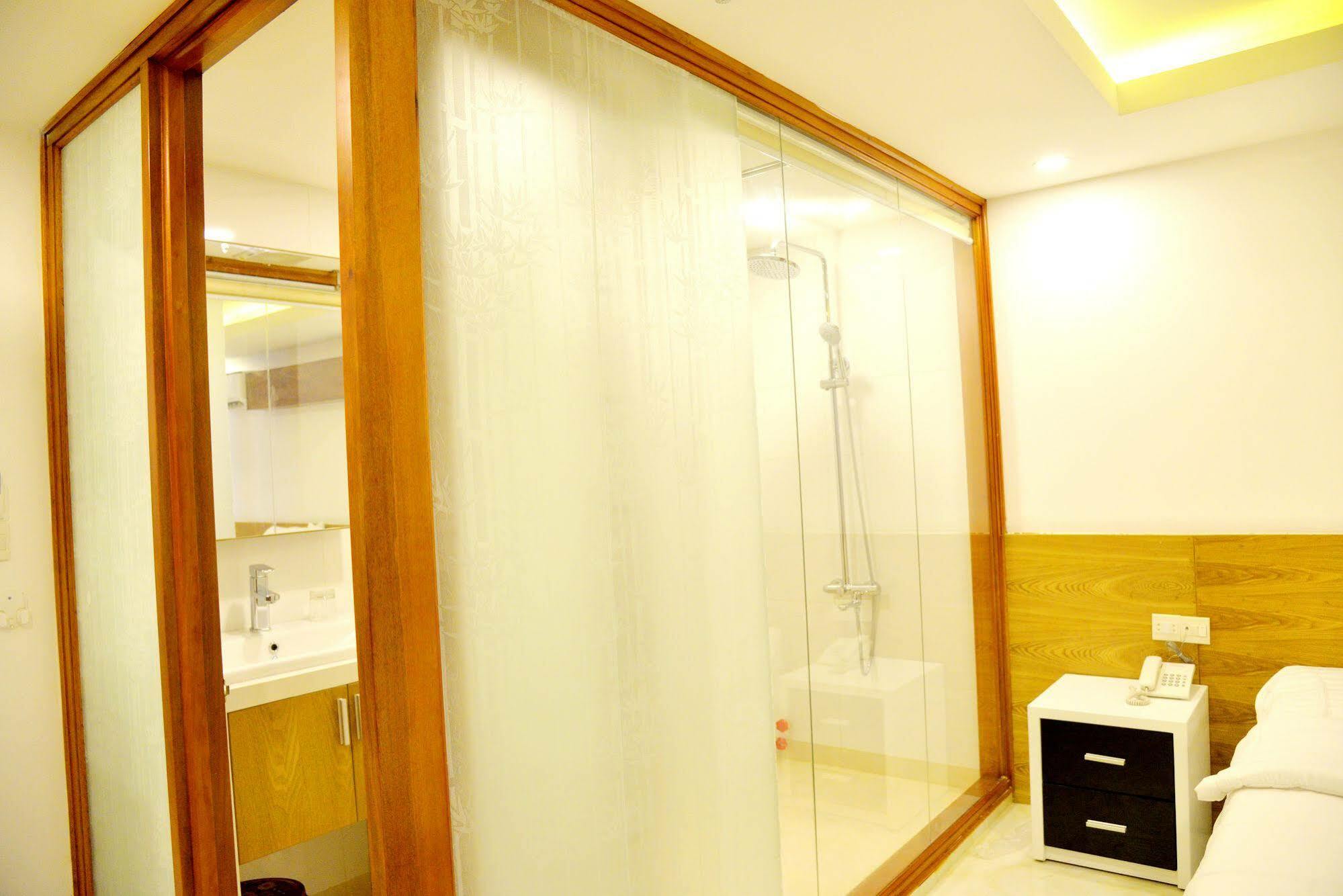 New Century Hotel Nha Trang Exterior foto
